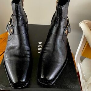DKNY Black Leather Ankle Boots with Square Toe and Polished Finish size 11